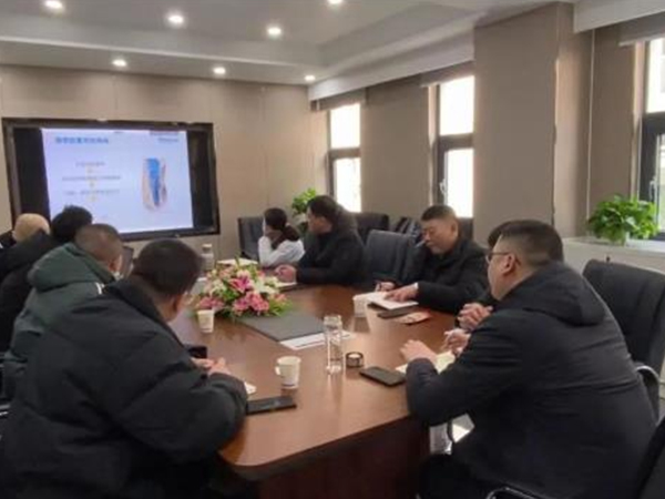 2023年度德誠(chéng)技術(shù)骨干進(jìn)行首輪技術(shù)、產(chǎn)品培訓(xùn)